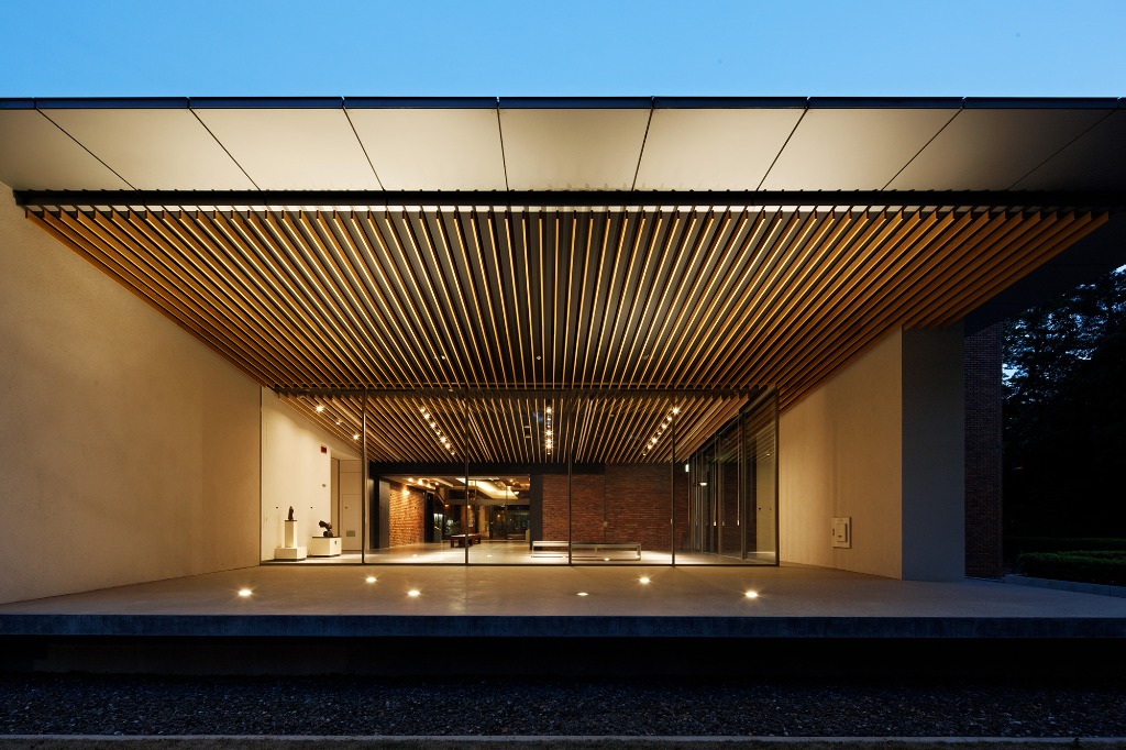 豊橋市美術博物館